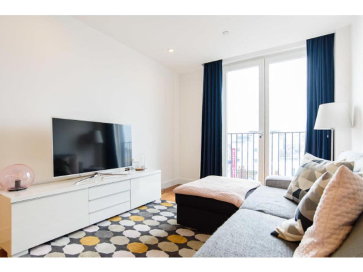The Most Central Apartment In Cardiff Eksteriør billede